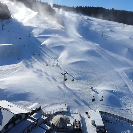 埃奇特巴尔旅馆